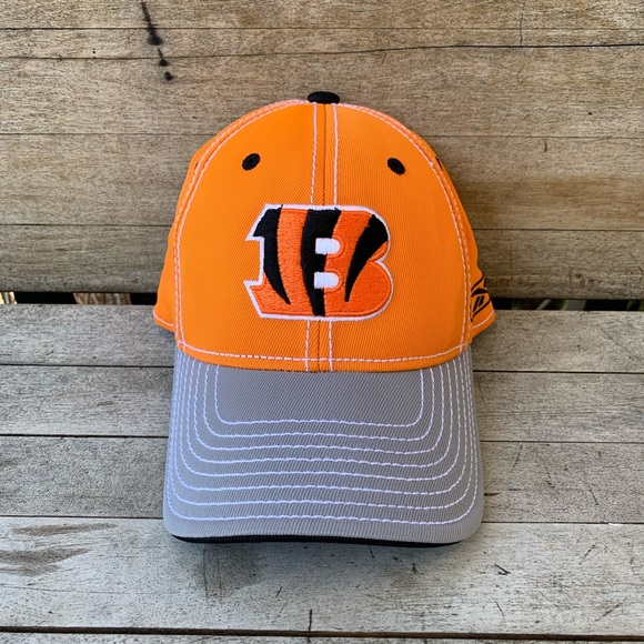 Cincinnati Bengals Hat 🏈 🐅 - Picture 1 of 4